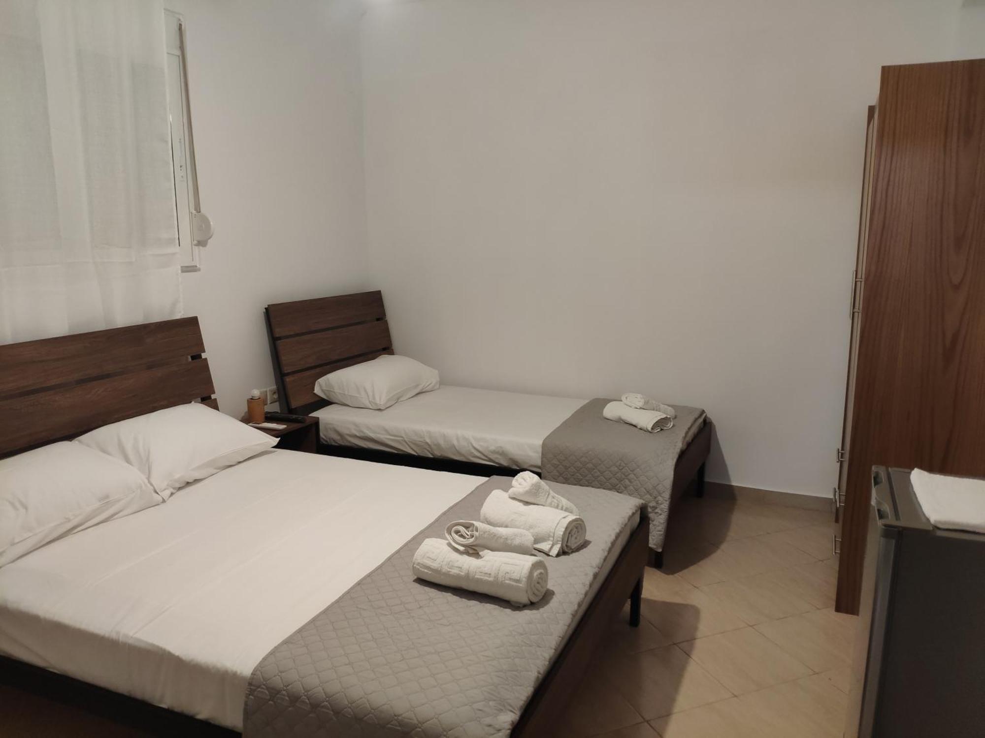 Kolagji Rooms Lukove Exterior photo